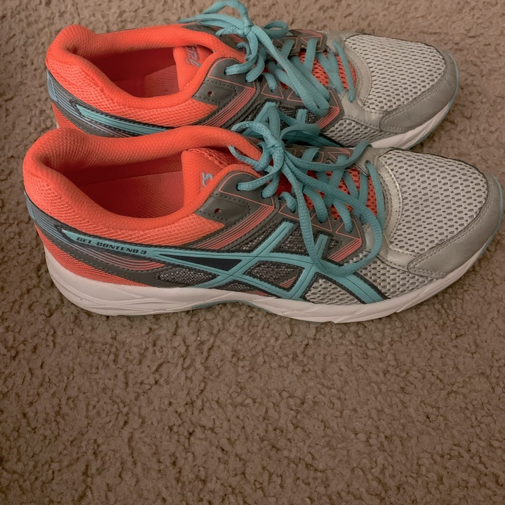 ASICS only worn a couple times